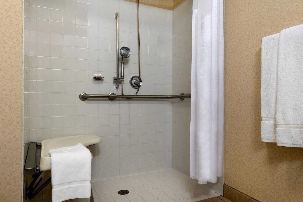 Holiday Inn Express Wilson I-95 By Ihg Экстерьер фото