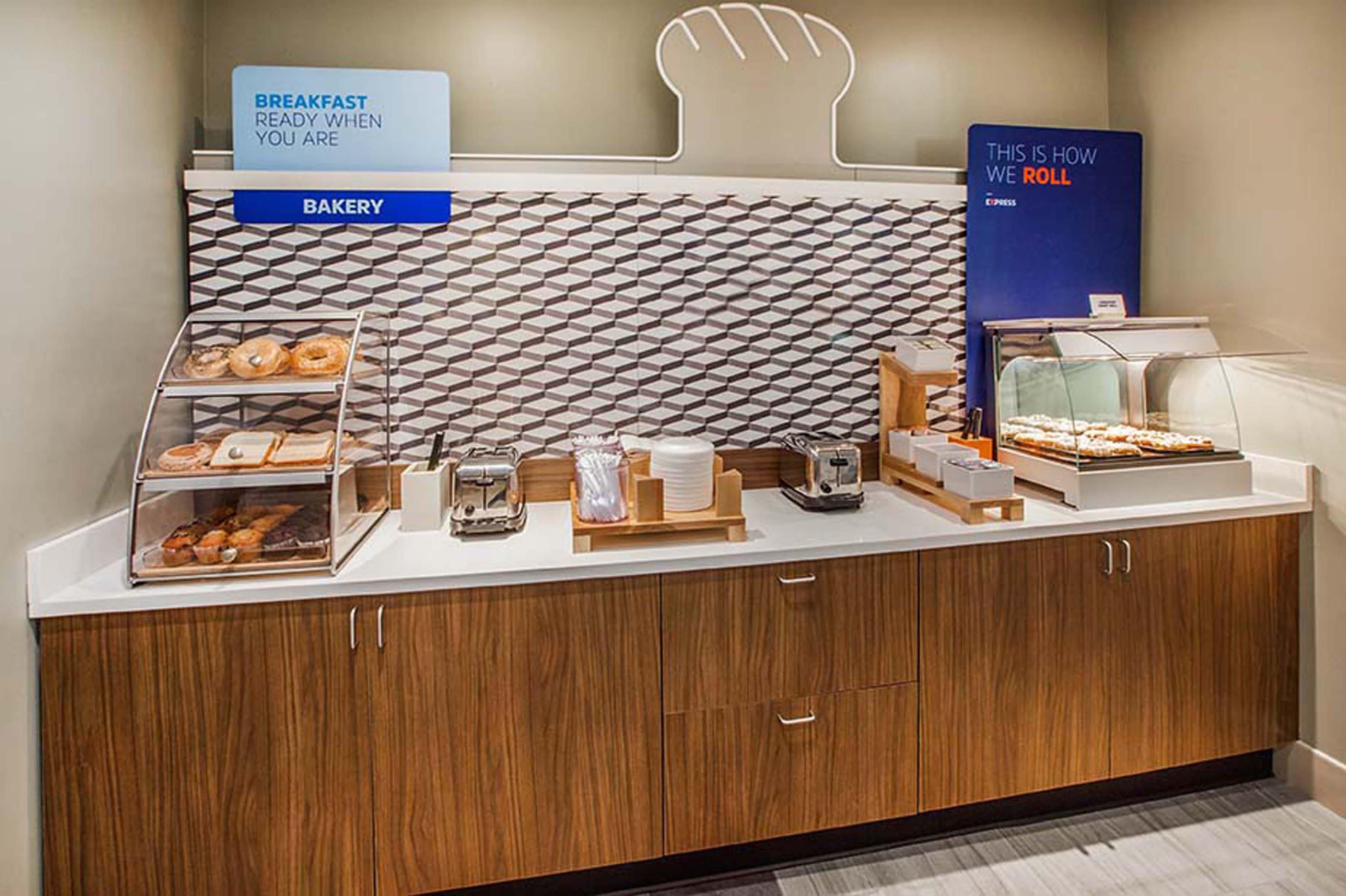 Holiday Inn Express Wilson I-95 By Ihg Экстерьер фото