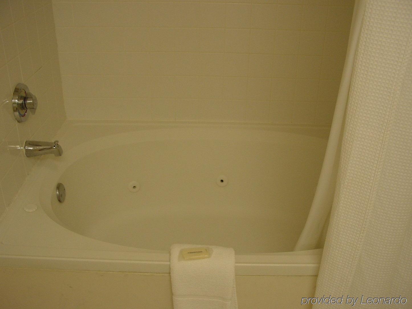 Holiday Inn Express Wilson I-95 By Ihg Экстерьер фото